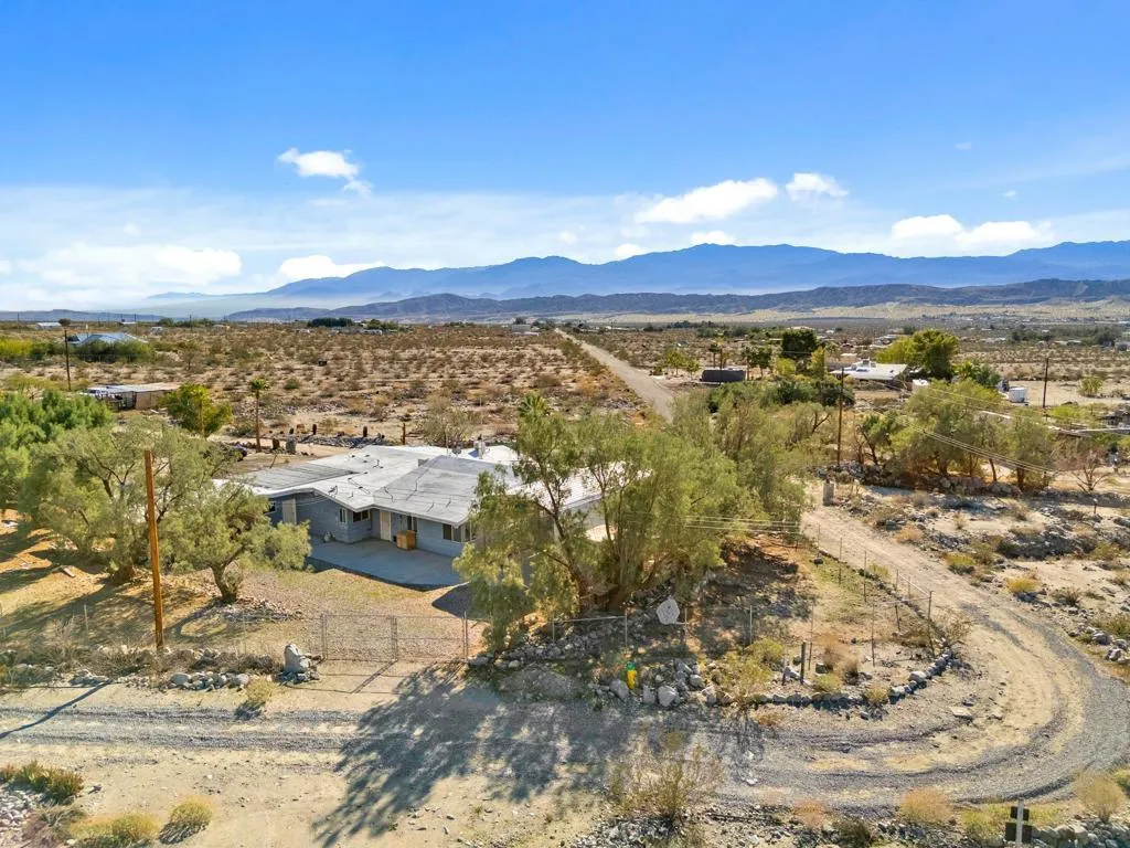 75760 Skyline Drive, Desert Hot Springs, California 92241 home-pic-38